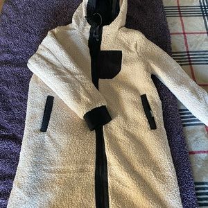 NEW REVERSIBLE COAT🤍